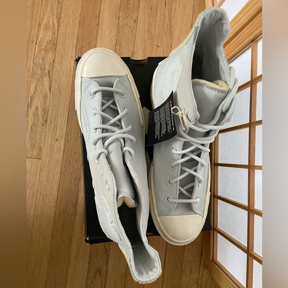 BNWT Converse 70 Plus - Size 8.5W - Picture 5 of 6